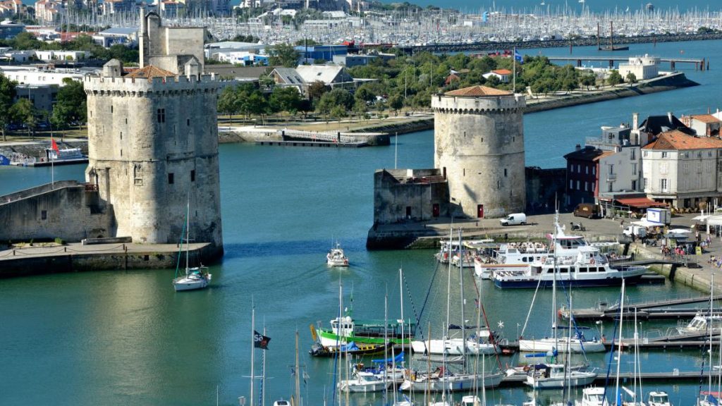 view of the port of la rochelle - boutique hotel la rochelle