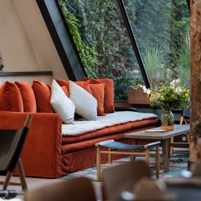 cosy design interior at the saint nicolas hotel - boutique hotel la rochelle